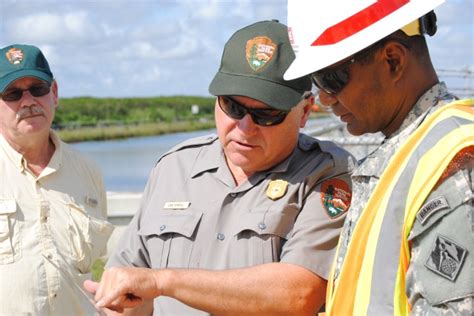 Lt Gen Bostick Visits The Everglades Article The United States Army