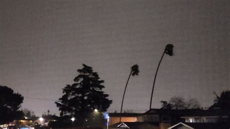 Very Strong Gusty Windy Nw Winds Rain Storm Sacramento 850pm December