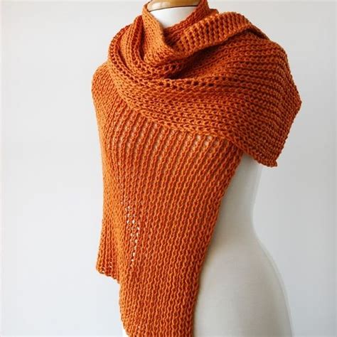 Handmade Elegant Hand Knit Shawl Wrap Custom Colors And Materials