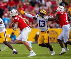 Lsu Bowl Projections Trending Up As Tigers Record Improves Going Into Seasons Final Month