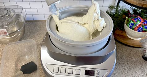 This Cuisinart Ice Cream Maker Is Perfect For Easy Ice Cream At Home