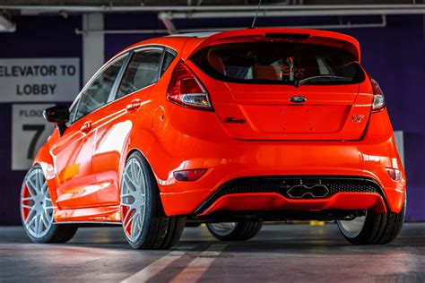 2014 Ford Fiesta St Pictures