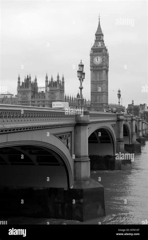 Westminster Bridge And Big Ben In London England Stock Photo Alamy