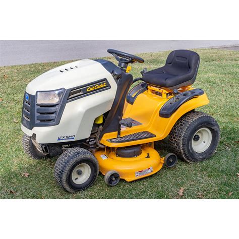 Cub Cadet Ltx 1040 Riding Lawn Mower 2013 Harritt Group Inc