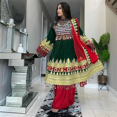نمونه لباس گند کوتاه افغانستانی پوشاک افغانی سفارش و تولید لباس افغانی خرده و عمده