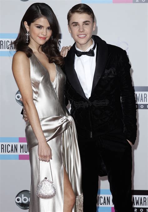 Justin Bieber With Girlfriend In New Photos 2012 Hollywood