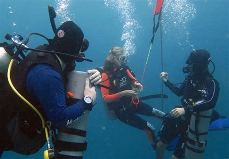 Padi Deep Diver Course In Bali A Day Padi Specialty At Joe S Gone Diving