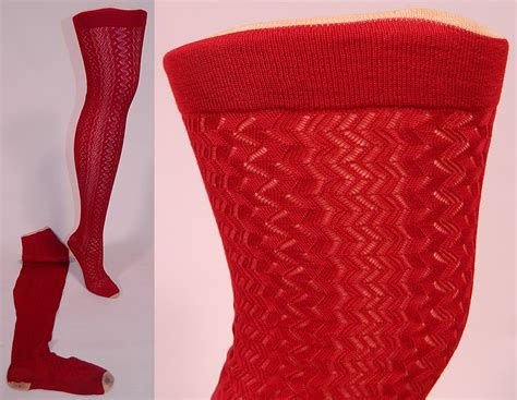 Victorian Red Cotton Knit Chevron Zigzag Pattern Thigh High Stockings Socks