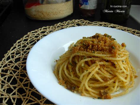 Spaghetti Con La Mollica Ricetta Facile In Cucina Con Marta Maria