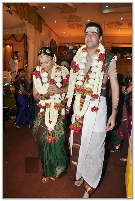 tamil cinema news superstar rajinikanth s second daughter soundarya wedding news photos