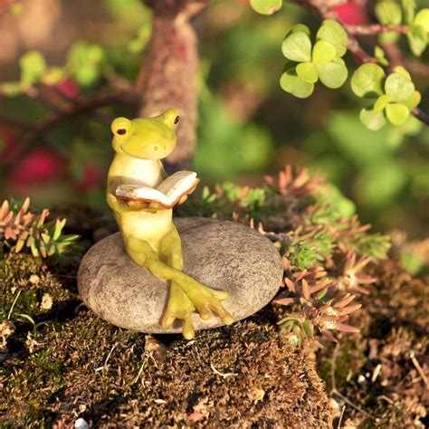 Miniature Dollhouse Fairy Garden Frog Reading On A Stone