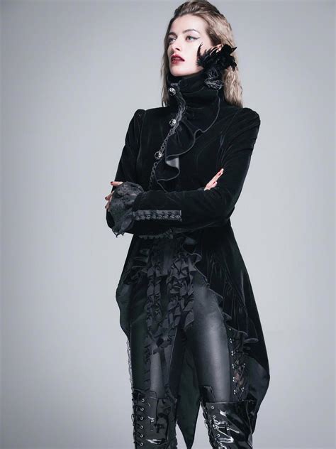 Gothic Fashion For Many Men And Women Who Enjoy Putting On Gothic Style Fashion Clothing And