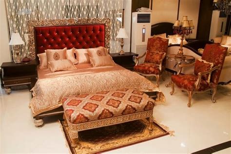 Meet her in her bedroom 3 consecutive days, the third one you will get a job. How to Decorate a Bedroom for Romantic First Wedding Night ...