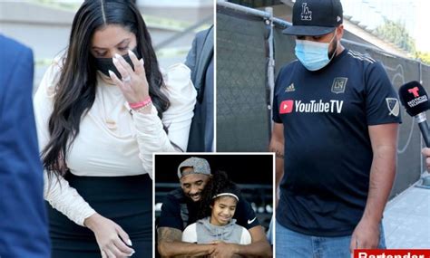 Vanessa Bryant Cries After Witness Says He Was Shown Photos Of Kobe