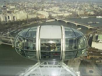 Kein wunder war es doch 4 jahre lang das größte riesenrad der welt. London Eye