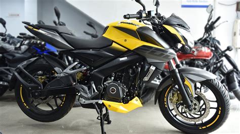 Check pulsar ns200 specifications, mileage, images, 2 variants, 4 colours and read 4867 user reviews. 2019 Bajaj Pulsar NS 200 | Glossy Yellow Color | ABS ...