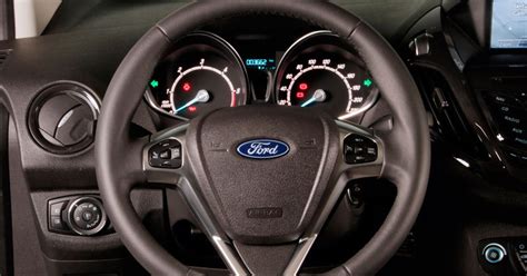 Ford Tourneo Courier 2014 Impresiones Del Interior