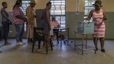 Le Botswana A Voté Pour Des élections Générales Très Disputées Le Temps