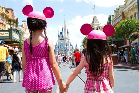 Why Its Not Too Early To Head To Disney World With A Toddler