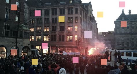 Heftige proteste gegen die nächtliche ausgangssperre in den niederlanden. Niederlande: Corona-Proteste zwischen rechten Bürgerwehren ...