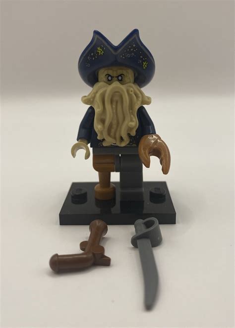 Lego Davy Jones Minifigure Pirates Of The Caribbean Black Pearl Set 4184 Rare Ebay