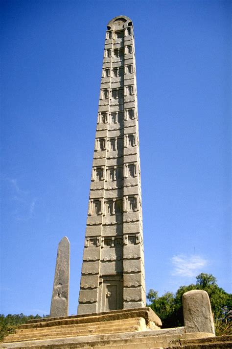 Ancient Art — King Ezanas Stele The 70 Foot Central Obelisk