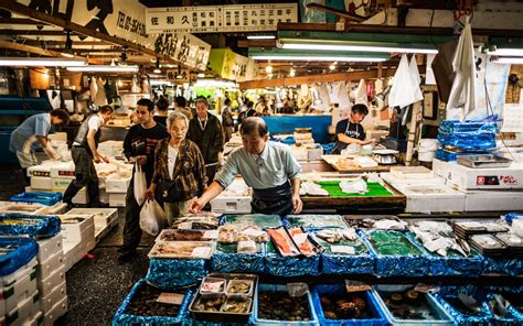 Tokyos Famous Tsukiji Fish Market Has Closed Down After Operating For