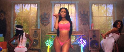 Watch Nicki Minajs Anaconda Workout In 14 Booty Ful S Mtv