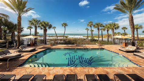 Each apartment has a large living area that is the perfect place to relax after a busy day exploring the city. Siesta Key Beach Hotel | Hyatt Residence Club Sarasota ...