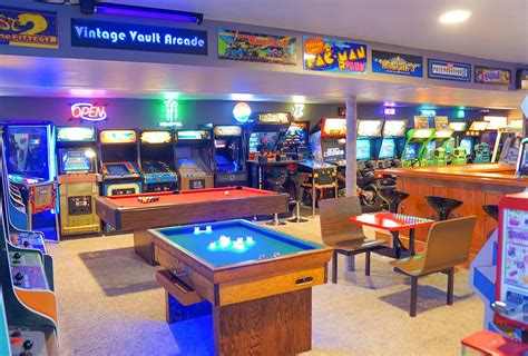 38 Best Game Room Ideas For Any Entertaining In 2020 Best Games Game