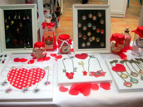 Decoracion de recamaras, estilo de vida y craftingeek hojas decoradas para imprimir. Decoration42: Decoracion Escaparate San Valentin