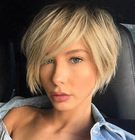 Looks really voluminous and you can try this haircut and color really prettily on graduated layered bob haircuts are very sweet. 60+ Latest Trendy Short Haircuts 2019