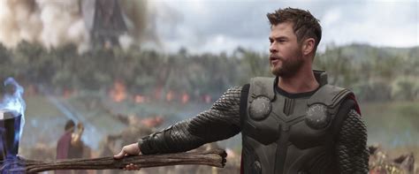 In the third act of avengers infinity war, he came to wakanda to help cap, black panther & others safeguard mind stone and buoy he took down a substantial portion of the alien but how powerful is the stormbreaker, thor's new infinity war weapon? plot explanation - What's with the fire on Stormbreaker ...
