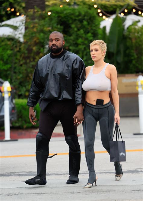 Kanye Wests Wife Bianca Censori Shows Off Her Curves In Skintight Pink Bodysuit On Tokyo Trip