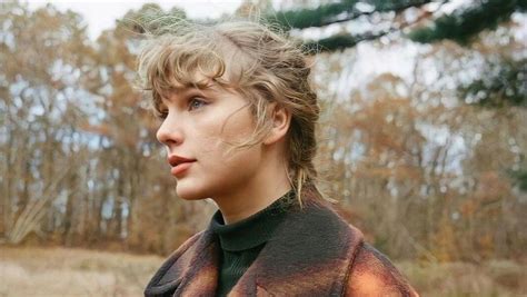 Taylor swift made history with her third album of the year win for 'folklore' at the 63rd annual grammy awards on sunday evening (march 14). Stream Taylor Swift's evermore Deluxe Edition Bonus Tracks ...