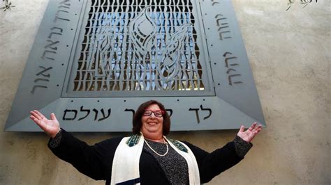 reform jewish rabbis in america install first openly lesbian president at philadelphia meeting