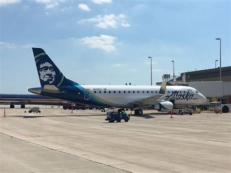 Beautiful New Livery For Alaska Air N178sy Raviation
