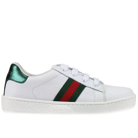 Under the creative direction of @alessandro_michele, gucci redefines luxury with a contemporary approach to fashion. Kinderschuhe kinder Gucci | Schuhe Gucci Kinder Weiß ...