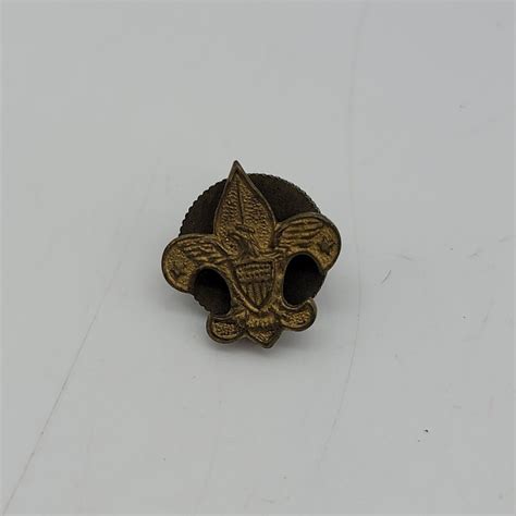 Vintage Bsa Boy Scout Tenderfoot Scout Rank Brass Eagle Collectible Pin