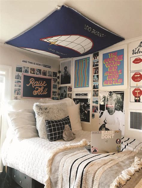 Extraordinary College Dorm Room Wall Ideas Just On Ny Homes Inc