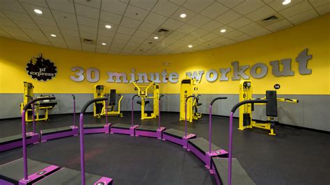 Closest Planet Fitness To My Area Fitness Walls