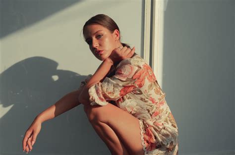 Adele Exarchopoulos The Italian Reve Photoshoot Ad Le Exarchopoulos Photo