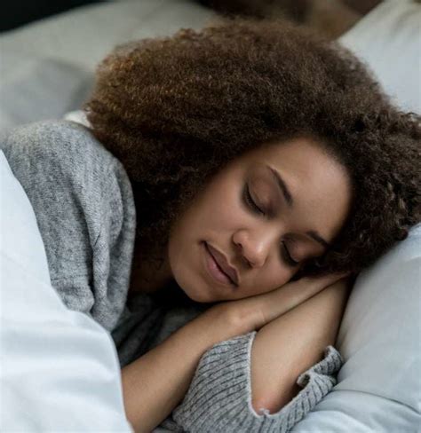 21 Ways To Fall Asleep Naturally Backed By Science