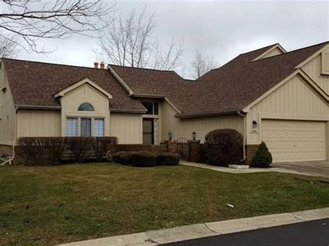 Available immediately to enjoy with lyon farm amenities. Livonia MI Condos & Apartments For Sale - 12 Listings | Zillow