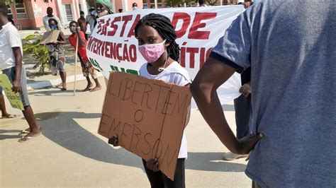 Jovens Exigem Libertação De Activistas E Fim Demolições Em Benguela