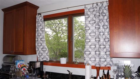 82 Breathtaking Modern Kitchen Cabinet Curtain Design Trend Of The Year