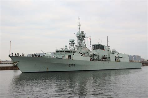 HMCS Halifax 330 HMCS Halifax Of The Royal Canadian Navy Flickr