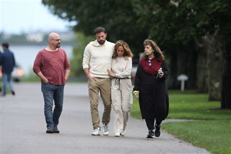 May 24, 2021 · jennifer lopez and ben affleck sure are heating up!. Ben Affleck e Jennifer Lopez avvinghiati per la ...