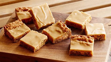 You simply have to try one of these recipes! Trisha Yearwood Recipes Desserts Fudge & Cookies : Trisha ...