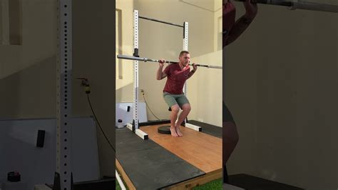 Narrow Stance Back Squat Heels Elevated Youtube
